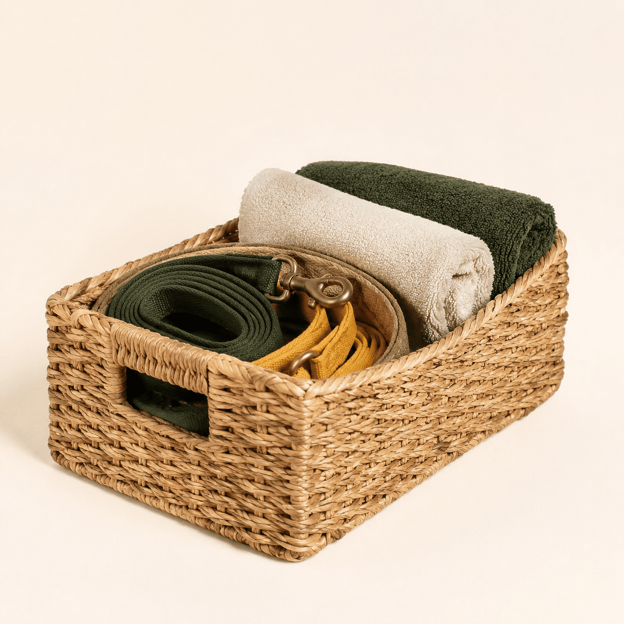 Lead & Towel Basket